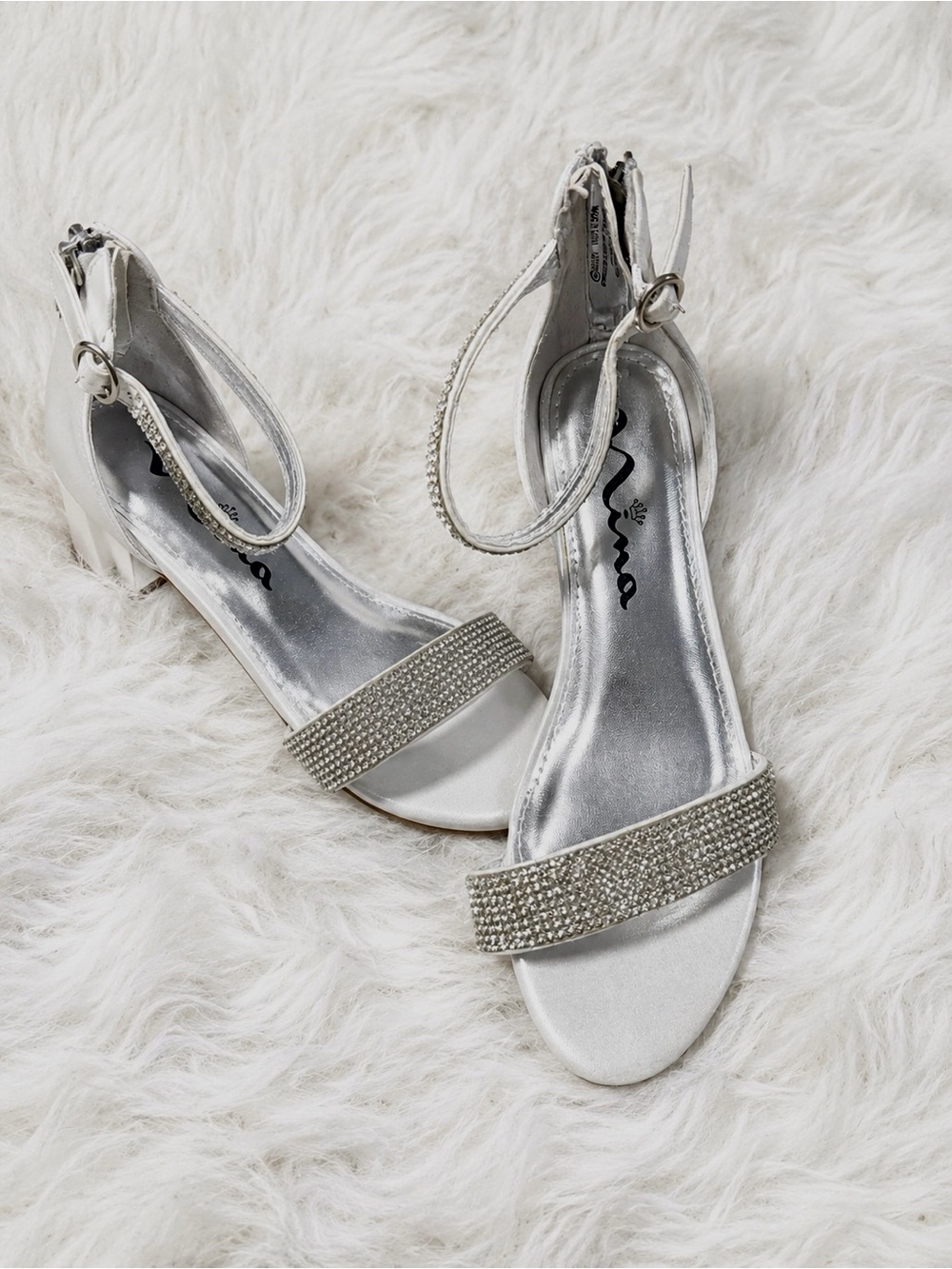 Nina Silver Rhinestone Dress Sandals – Size 2M / EUR 32½